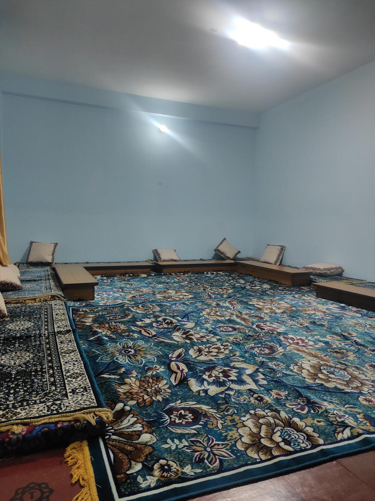 Beheney Homestay Kyelang Eksteriør billede